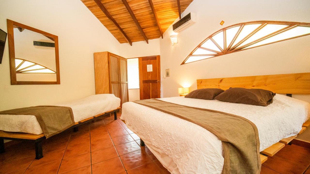 Hotel Luna Llena Tamarindo Luaran gambar