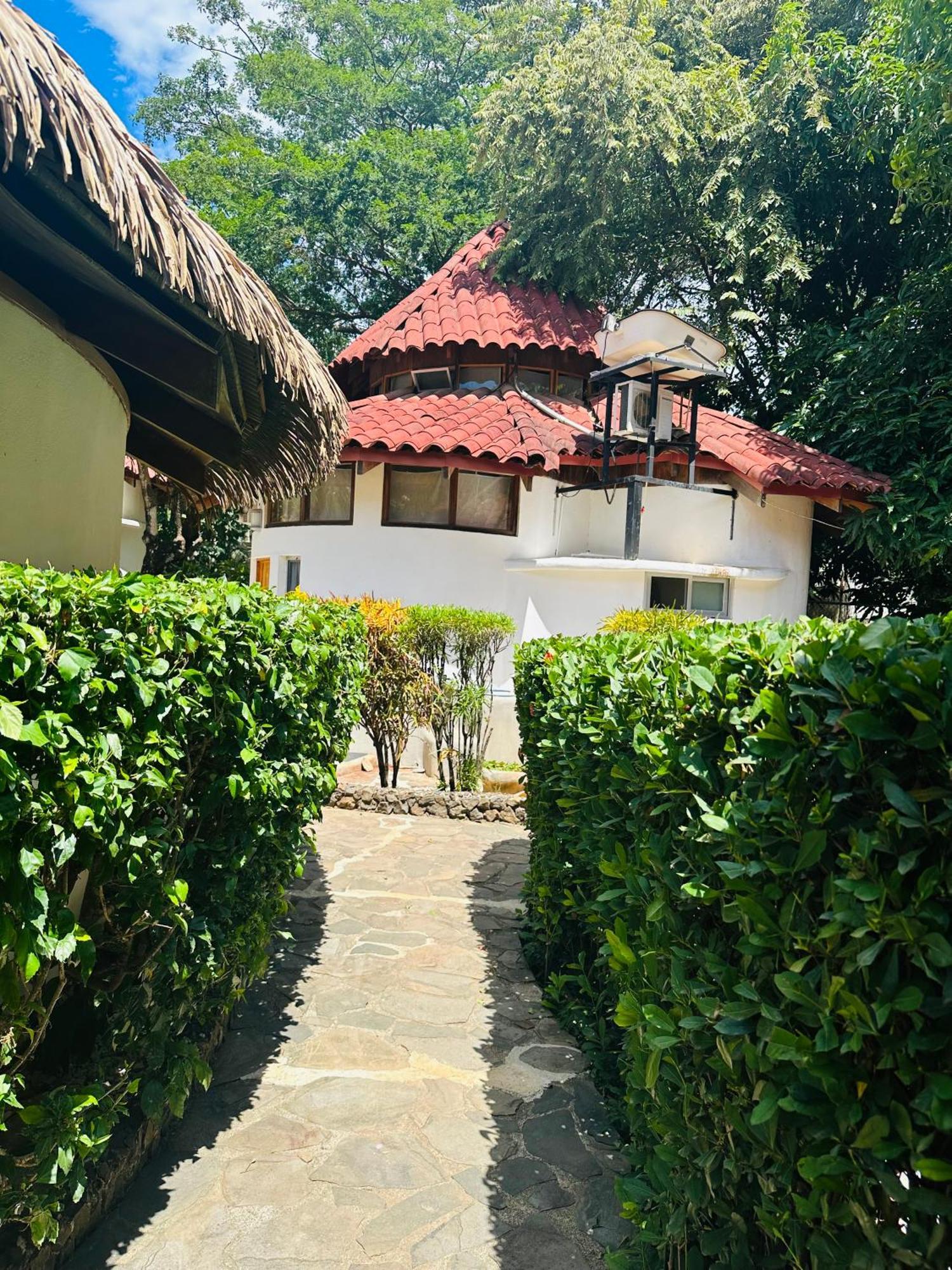 Hotel Luna Llena Tamarindo Luaran gambar